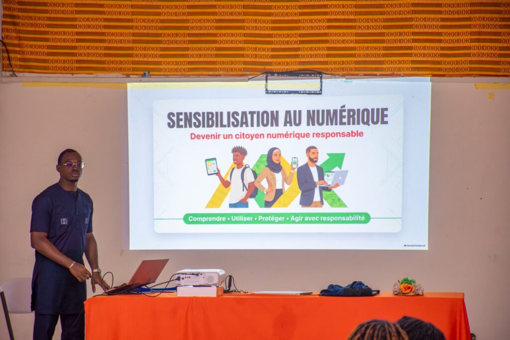 Summer tech camp 2026 a bingerville 11-Africa DigiEmpower formations gratuites pour les jeunes. design by adambita237