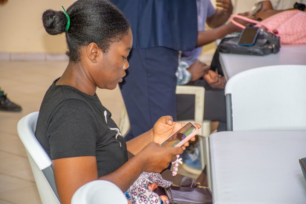 Summer tech camp 2026 a bingerville 4-Africa DigiEmpower formations gratuites pour les jeunes. design by adambita237